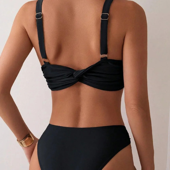 Black Sexy Women's Beach Ruffle Bikini Set - Picture 2 of 6